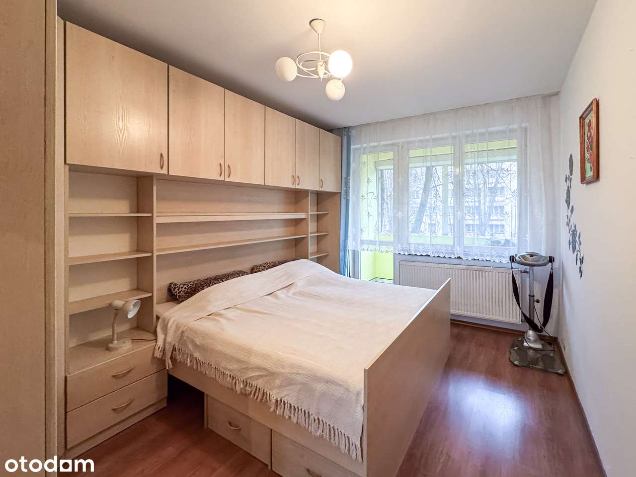 Mieszkanie z duszą i loggią – przestrzeń do życia w sercu Zabrza-6