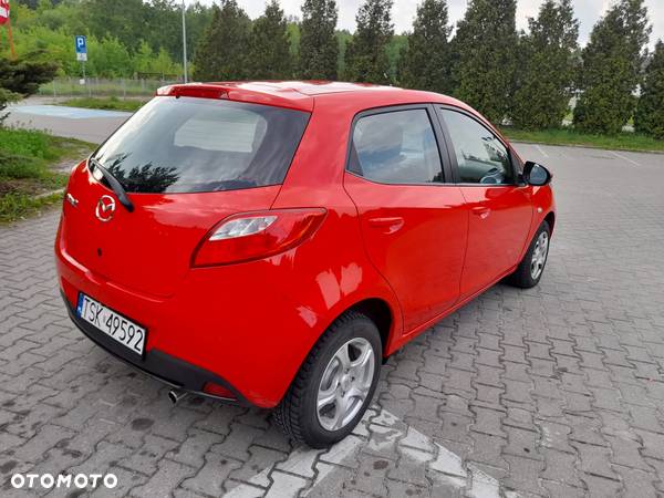 Mazda 2 - 7