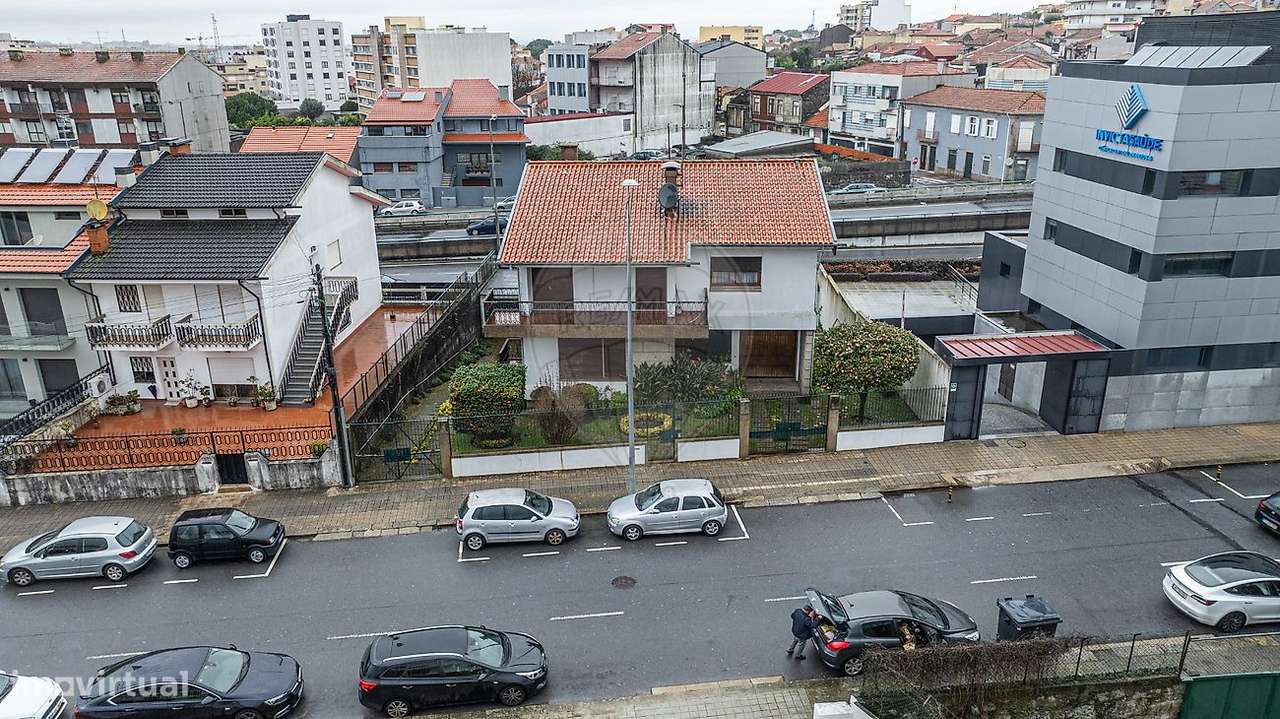 Moradia T6 para venda - Grande imagem: 4/32