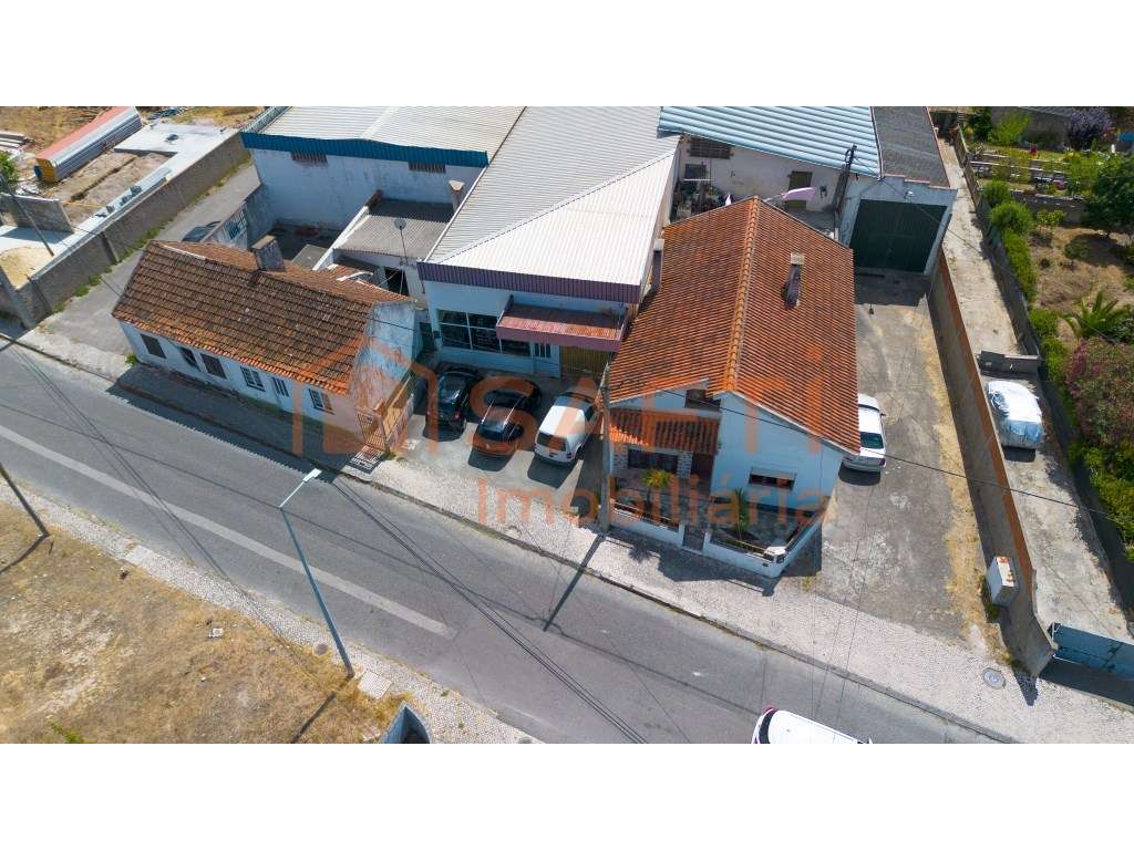 Moradias na Marinha Grande - Grande imagem: 3/30