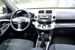 Toyota RAV4 2.0 VVT-i Sol - 7