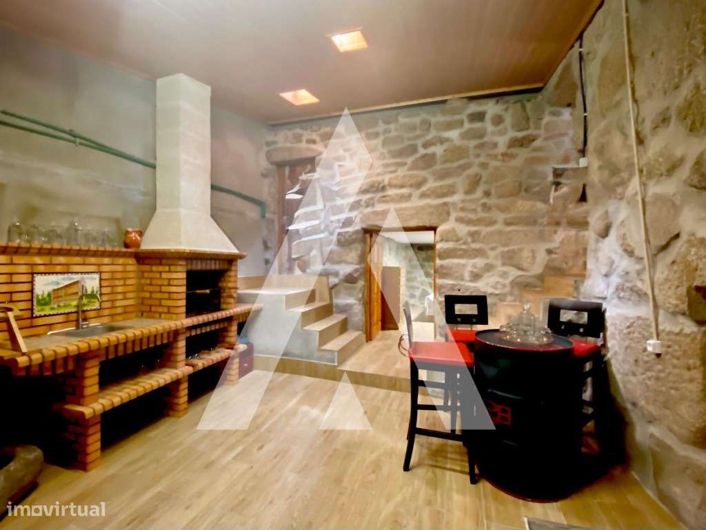 Moradia Rústica T4-10