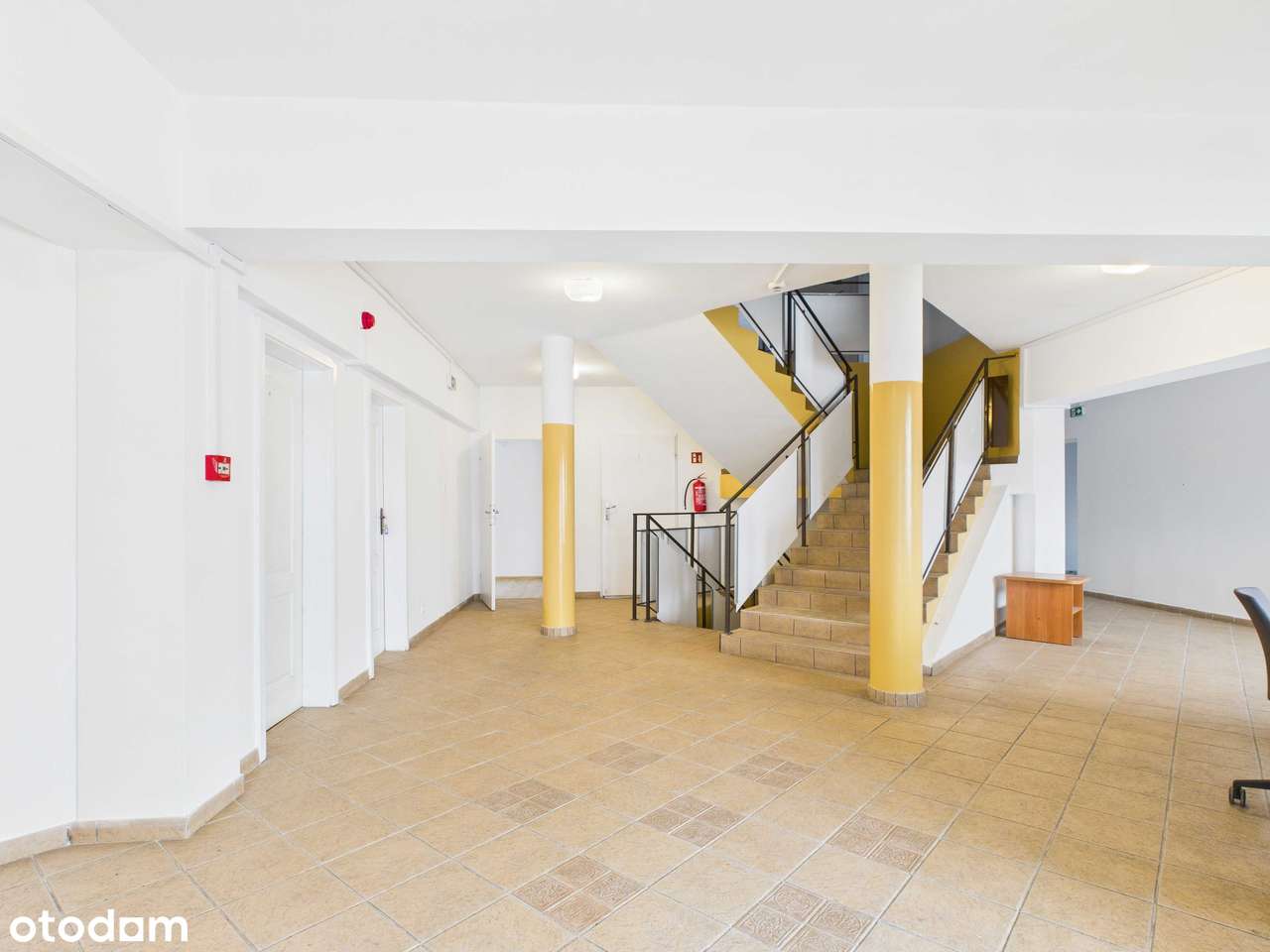 Na sprzedaż biurowiec / hostel pracowniczy, ul. Płaska - Pełny obrazek: 4/20