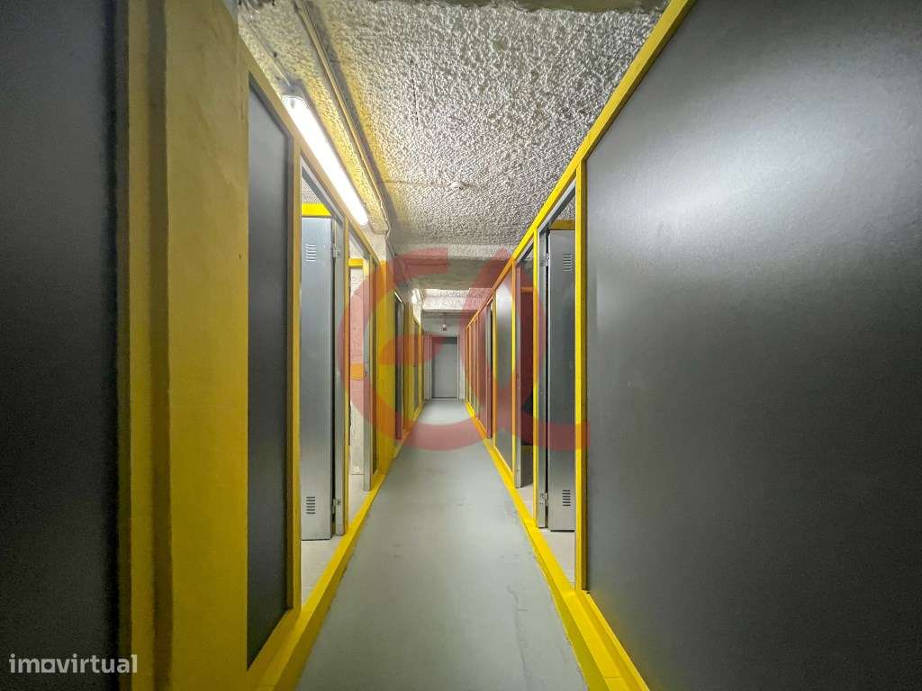 SELF SPACE - ARMAZÉNS - VIANA DO CASTELO - Grande imagem: 3/7