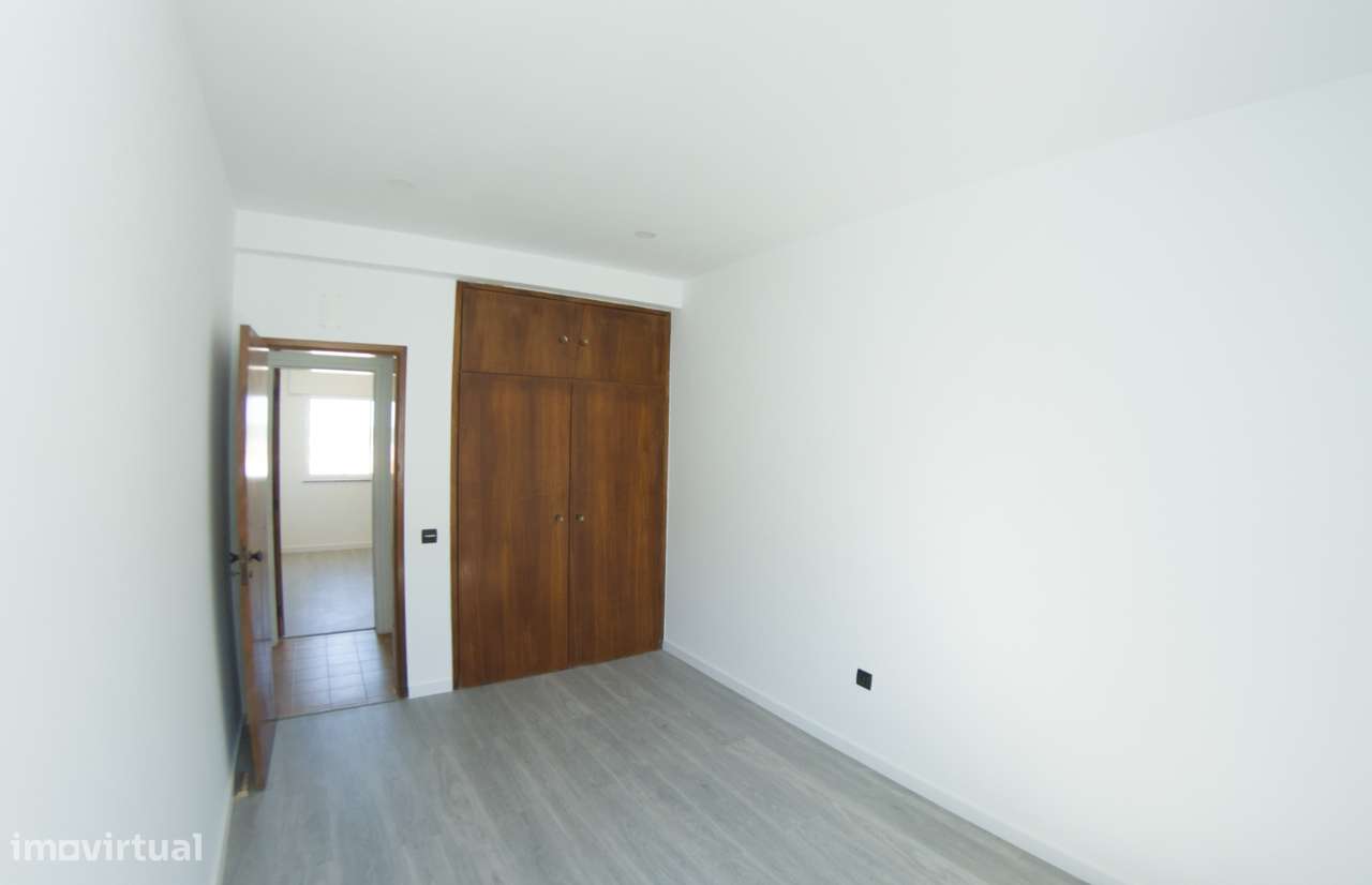 Apartamento T2 em Moura - Grande imagem: 5/15