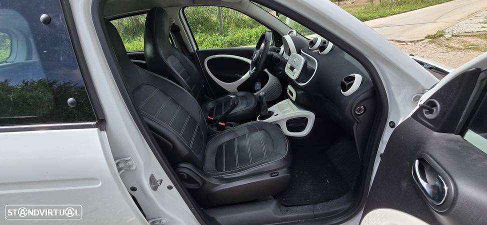 Smart ForFour - 12