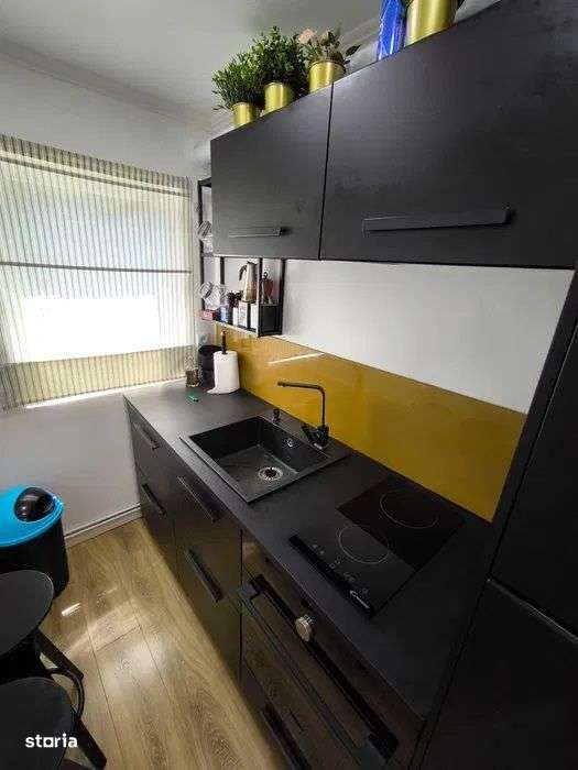 7 Noiembrie - Vanzare apartament 2 camere - Str. Pacii-3