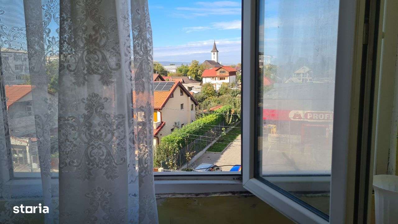 Apartament 3 camere etaj 3 zona Profi Siret - Imagine principală: 5/13