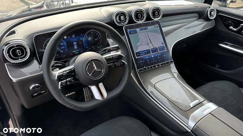 Mercedes-Benz GLC 300 de 4-Matic AMG Line - 8