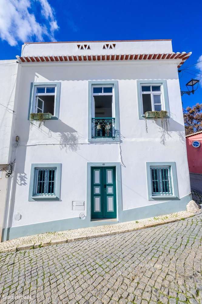 MORADIA EM BANDA COM VISTA PARA O MAR PARA VENDA NO CENTRO HISTÓRICO D - Grande imagem: 3/38