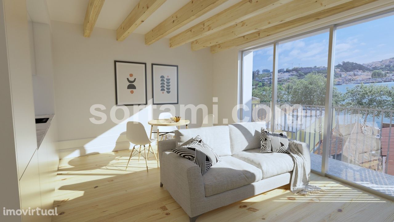 Apartamento T0+2 Venda em Lordelo do Ouro e Massarelos,Porto