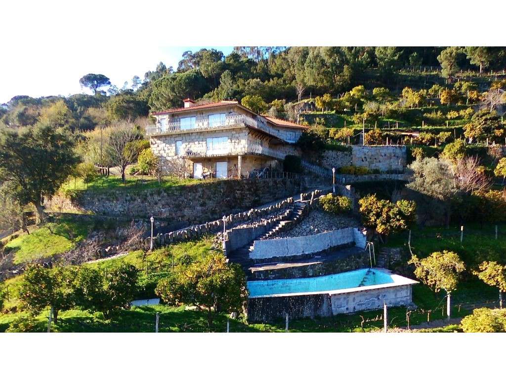 Moradia rústica com vista deslumbrante sobre o Rio Douro - Grande imagem: 5/29