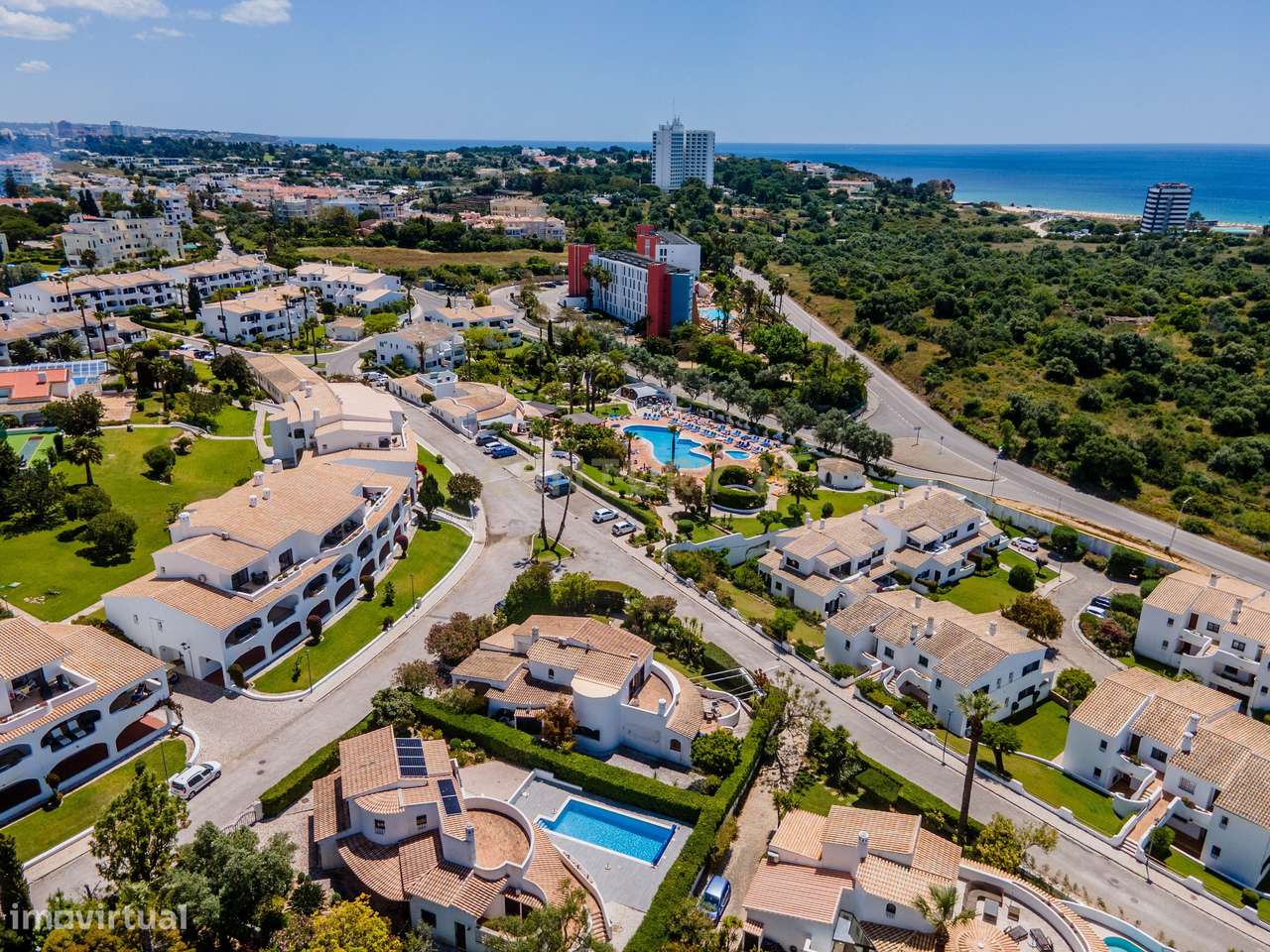 Moradia com Vista Mar e Piscina em Alvor, a curta distância da praia e-41