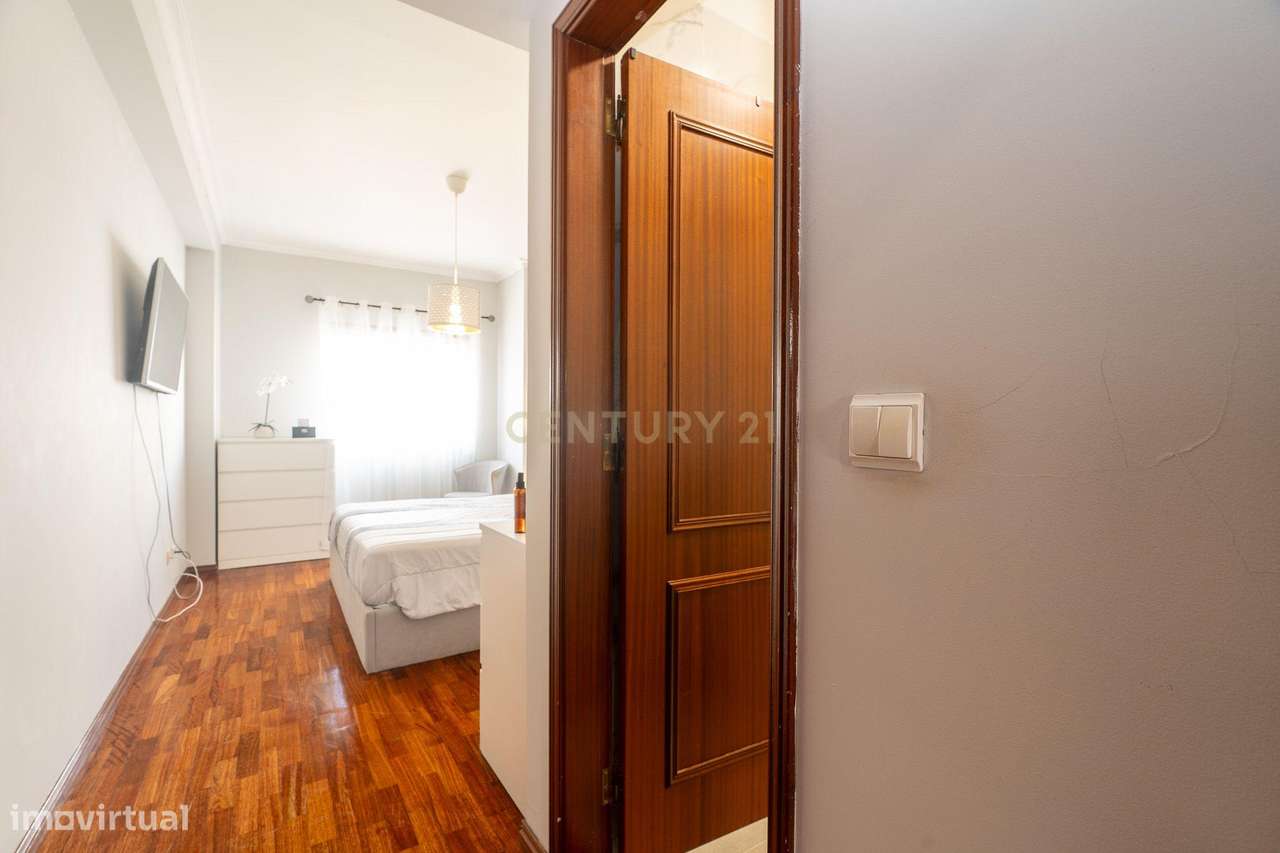 T2 em Alcochete | Excelente localização | Bom estado de conservação-22
