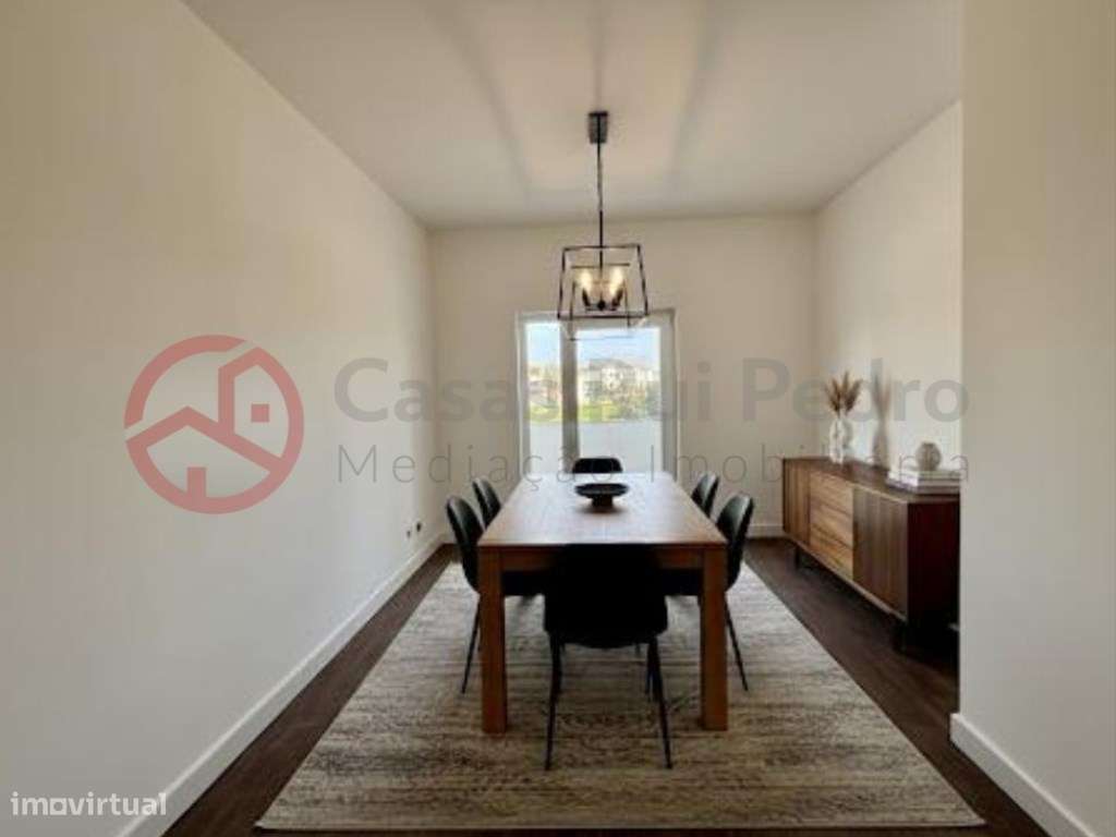 Moradia T3 de Excelência no Centro de Alcochete, com Garagem e Sótã... - Grande imagem: 3/33