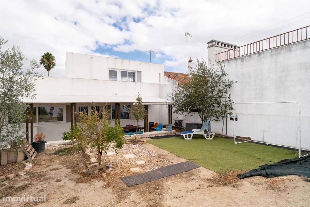 Casa Luz Pérgola | Moradia T4 de Arquitetura de Autor na Igrejinha-28