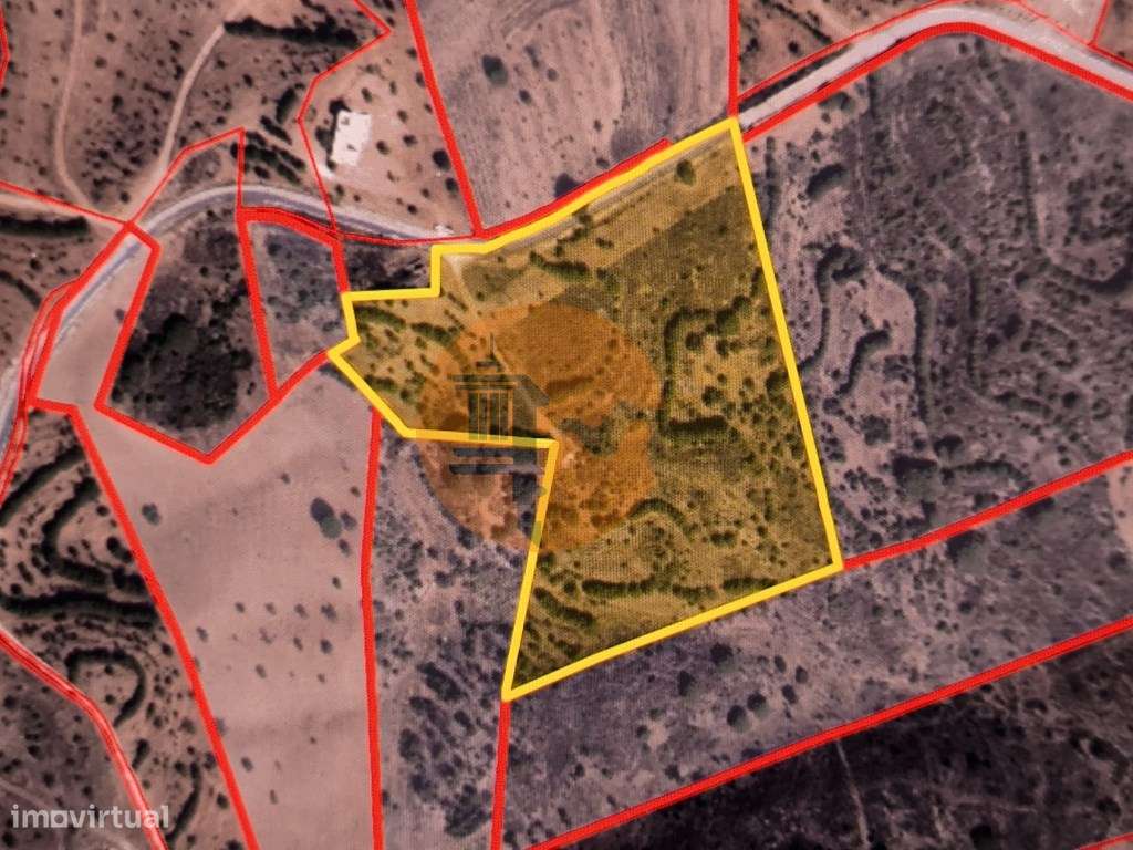 RUINA COM TERRENO - COM PIP APROVADO PARA MORADIA T3 COM PISCINA - ... - Grande imagem: 2/56