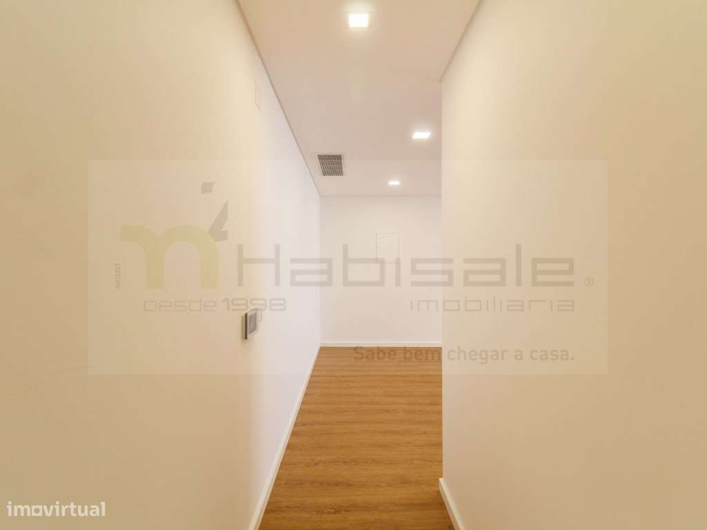 Moradia de Luxo com elevador, piscina e vista panorâmica, em Loures-50