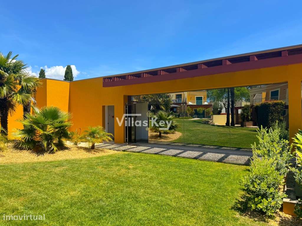 Espaço comercial para centro médico ou ginásio na Luz, Lagos - Grande imagem: 5/30