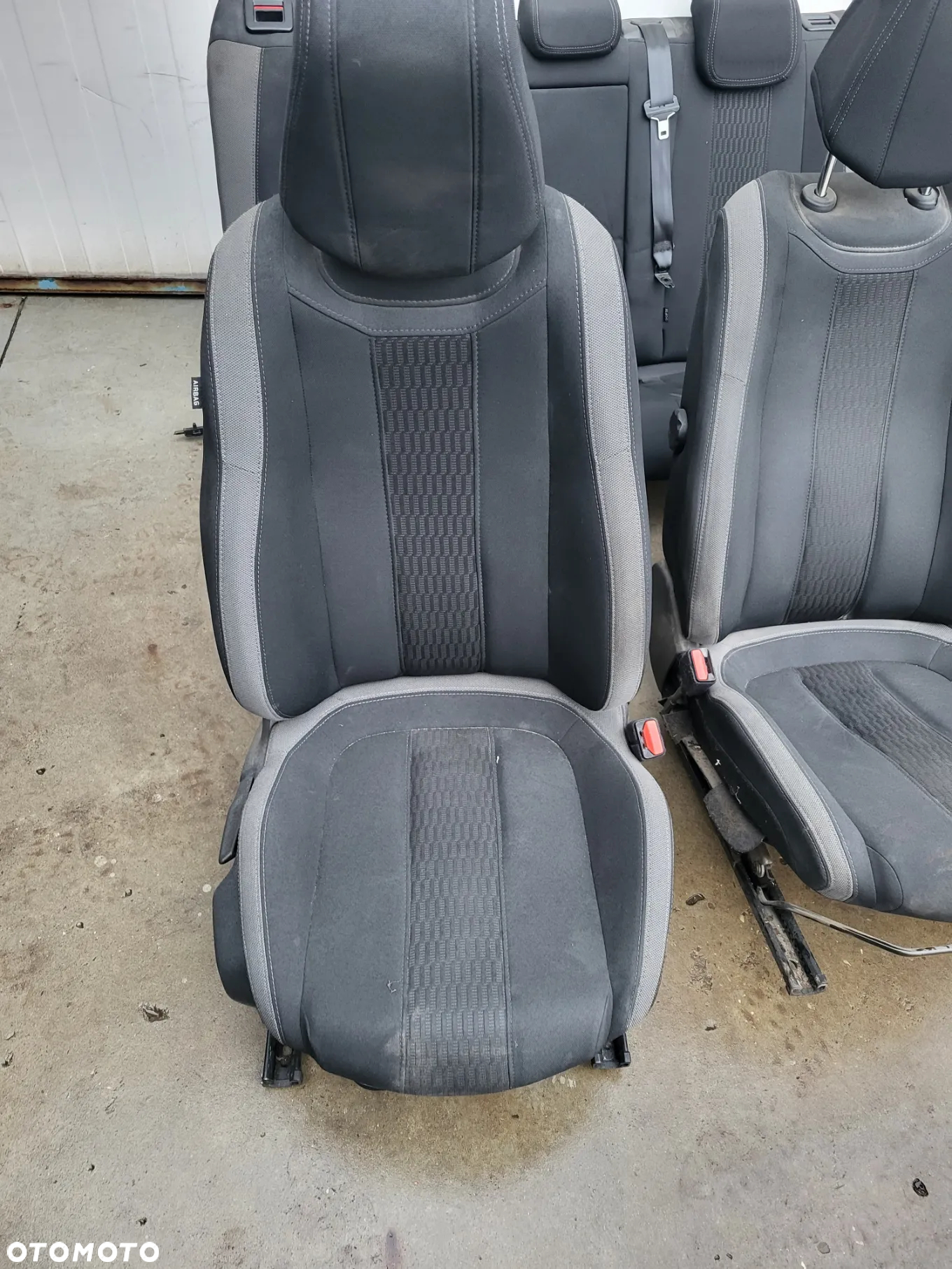 Komplet foteli Peugeot 308 T9 SW - 4