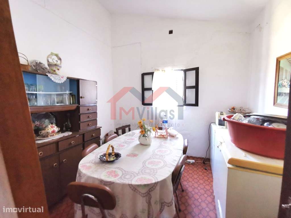 2 moradias para renovar com terreno - Loulé - Grande imagem: 4/26