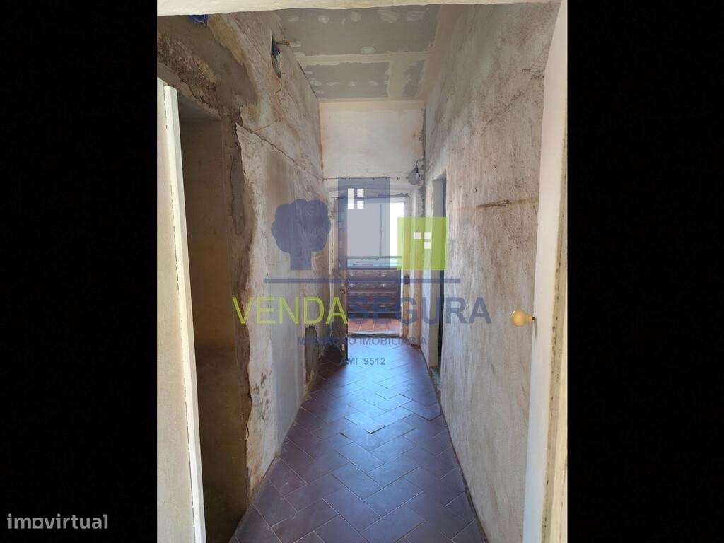 Moradia T3 R/C com Quintal | Santo Aleixo da Restauração-9