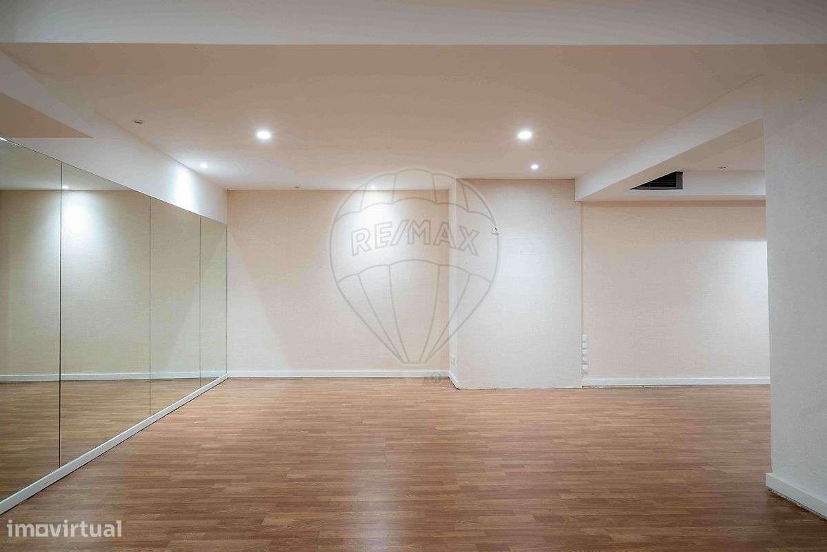 Loja à venda em Telheiras-19