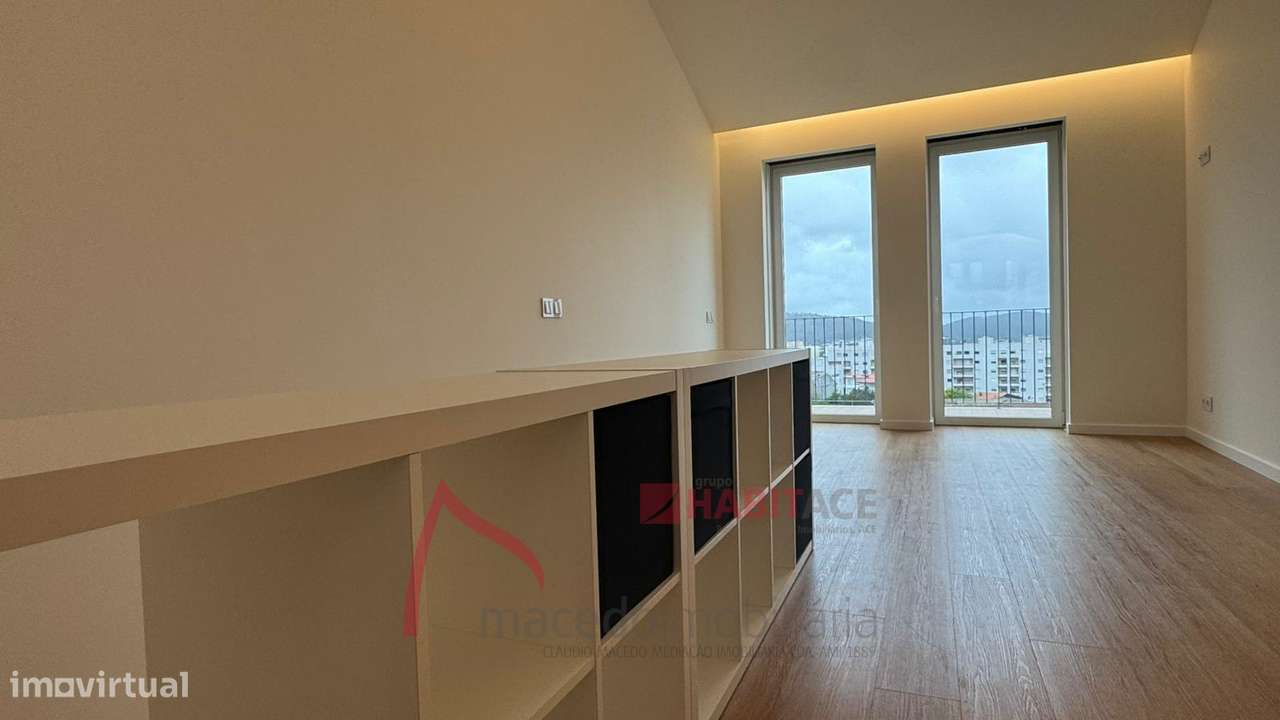 Moradia T3 para venda no Centro Histórico de Braga-23