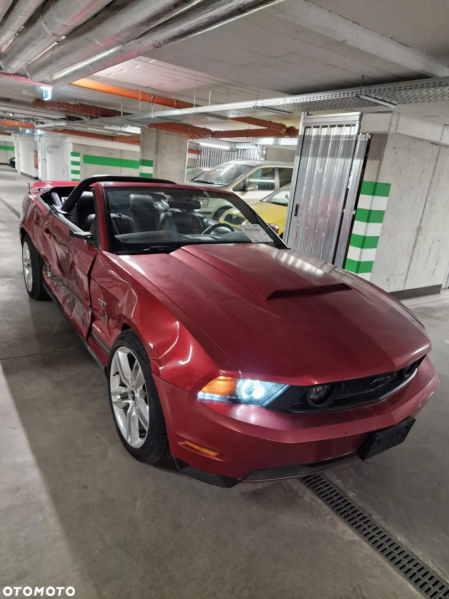 Ford Mustang 4.6 V8 GT - 18