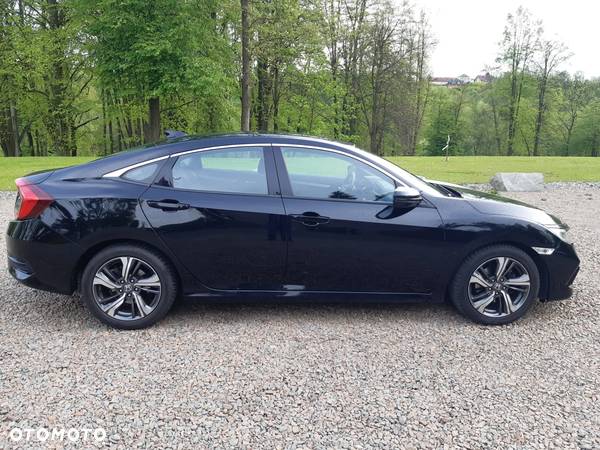 Honda Civic 1.5 T Sport (Navi) - 17