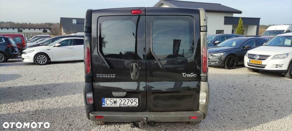 Renault Trafic - 10