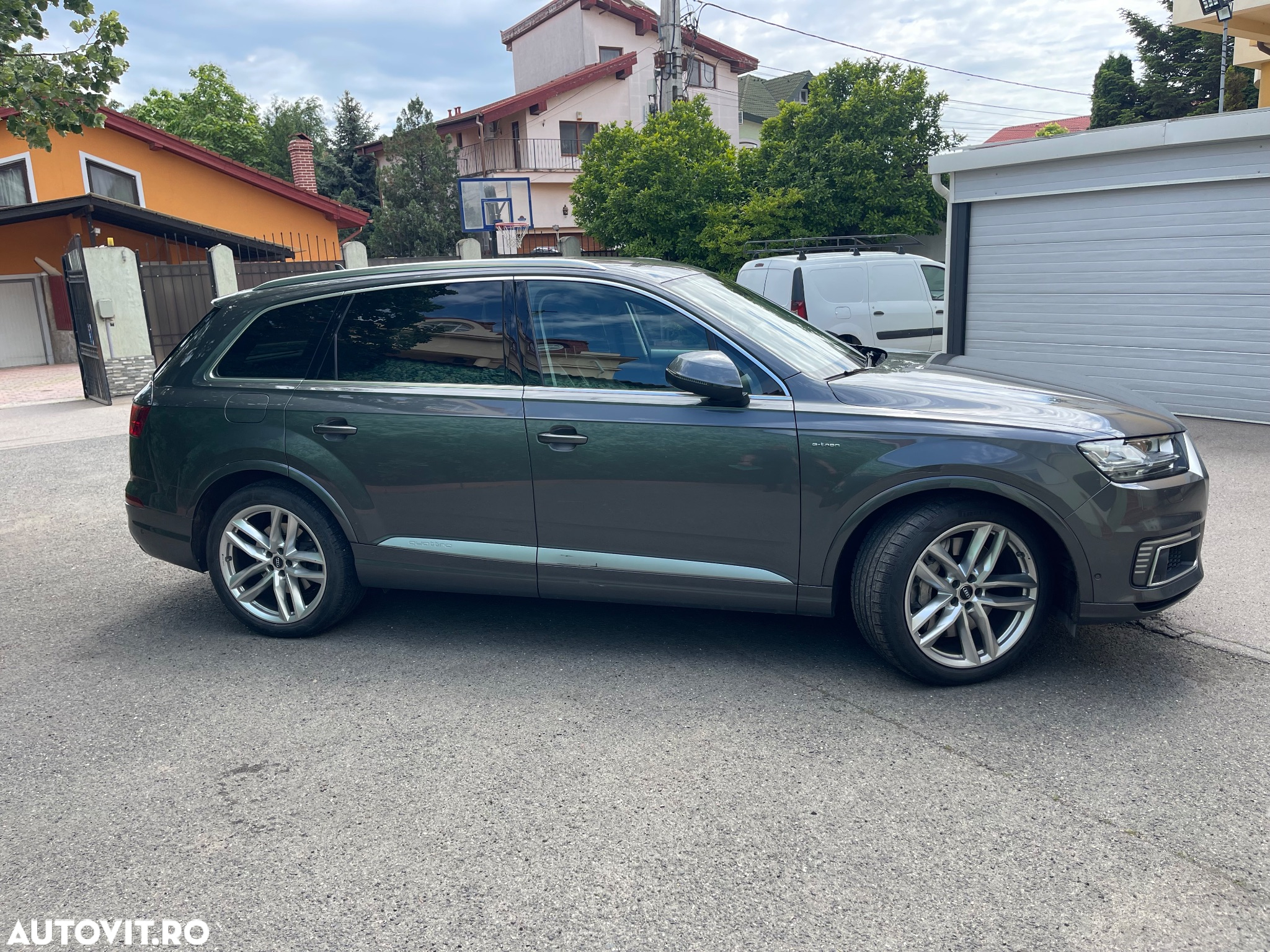 Audi Q7 e-tron 3.0 TDI quattro Tiptronic - 3