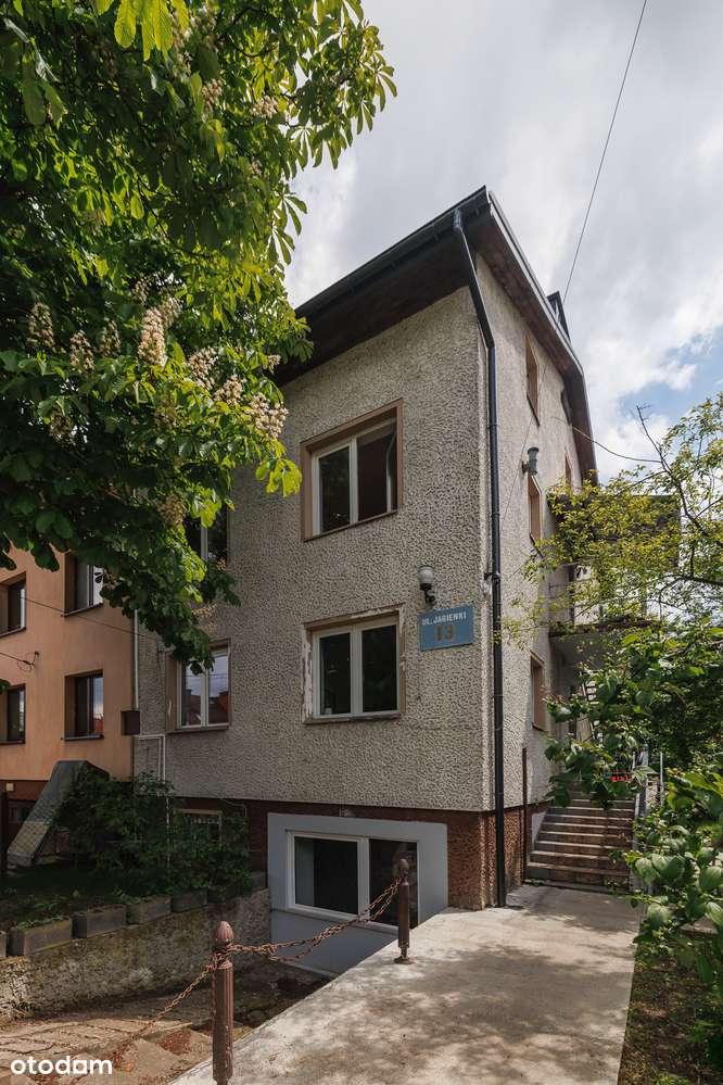 Bliźniak do remontu, Jagienki 13-9