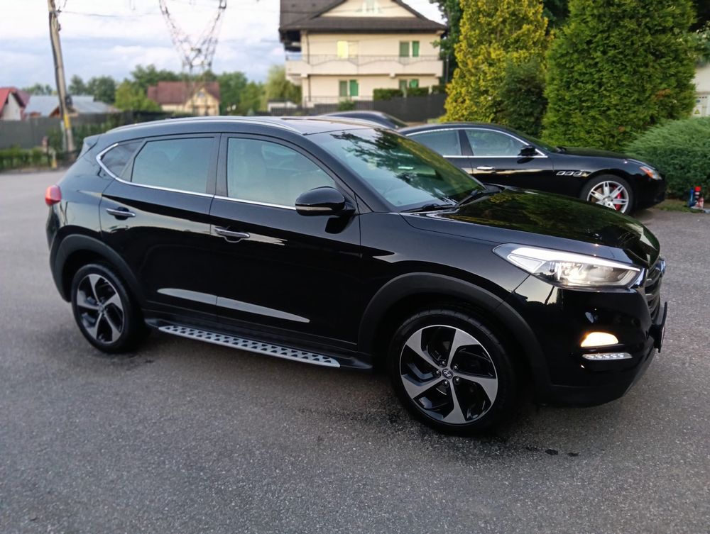 Hyundai Tucson III [2015 - 2020] blue 1.7 CRDi 2WD Style 2016