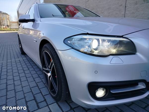 BMW Seria 5 530d Touring - 23