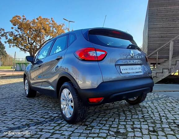 Renault Captur 1.5 dCi Exclusive - 10