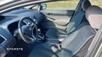 Honda Civic 1.8 Comfort - 9