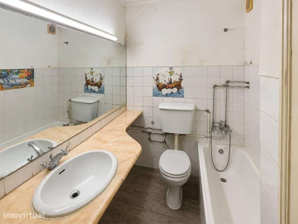 Apartamento, 2 quartos, Lisboa, Santa Maria Maior-10