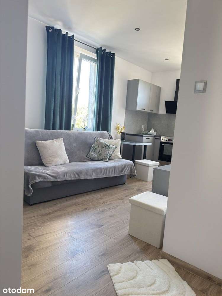 Umeblowana kawalerka do wprowadzenia!!!-10