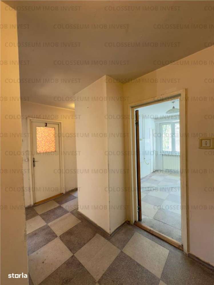 Apartament cu 3 camere, decomandat - zona Mircea cel Batran-5