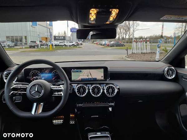 Mercedes-Benz CLA 220 mHEV 4-Matic AMG Line 8G-DCT - 14