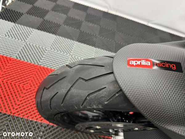 Aprilia Tuono - 9