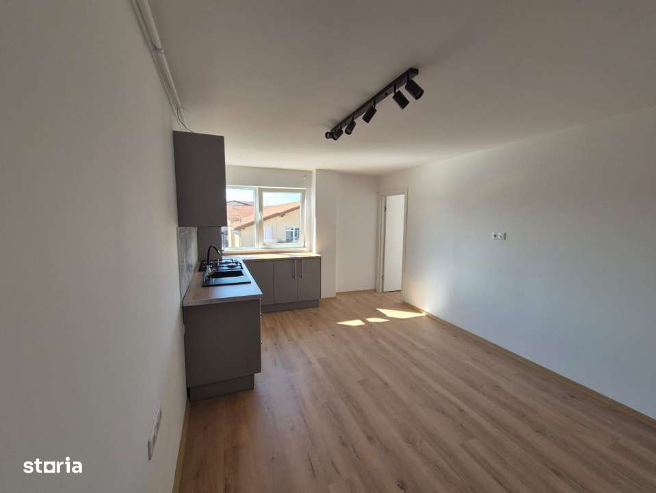 Apartament modern , cald si primitor - gata sa devina ACASA ! - Imagine principală: 3/14