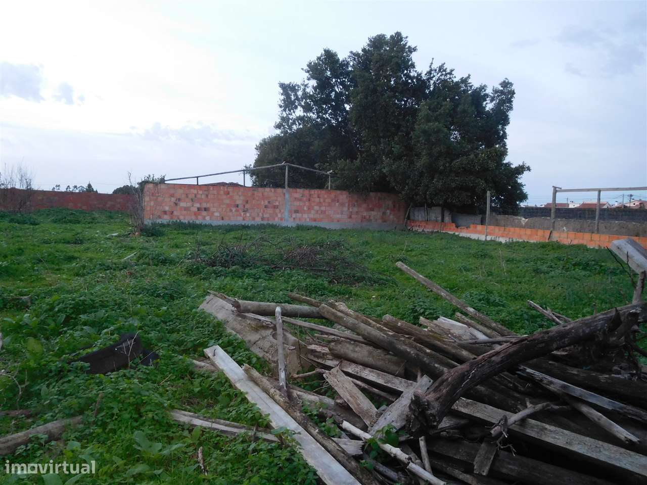 Quinta com Moradia T5 / Restaurar / Carvide / Leiria-18