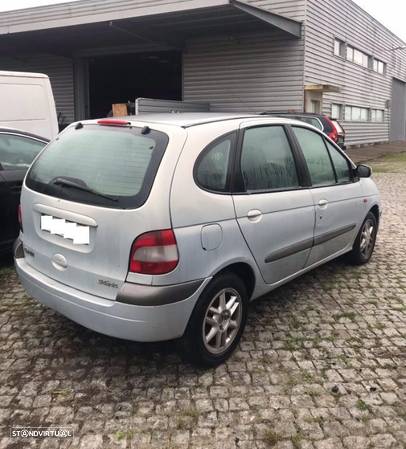 Renault Scenic I 1.4 16V 2002  - Para Peças - 9