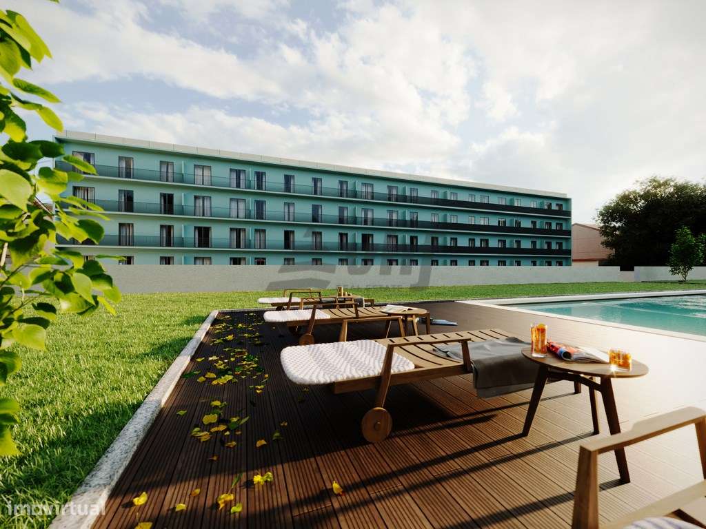 Excelente T1 em Condomínio Fechado com Piscina e Ginásio-17