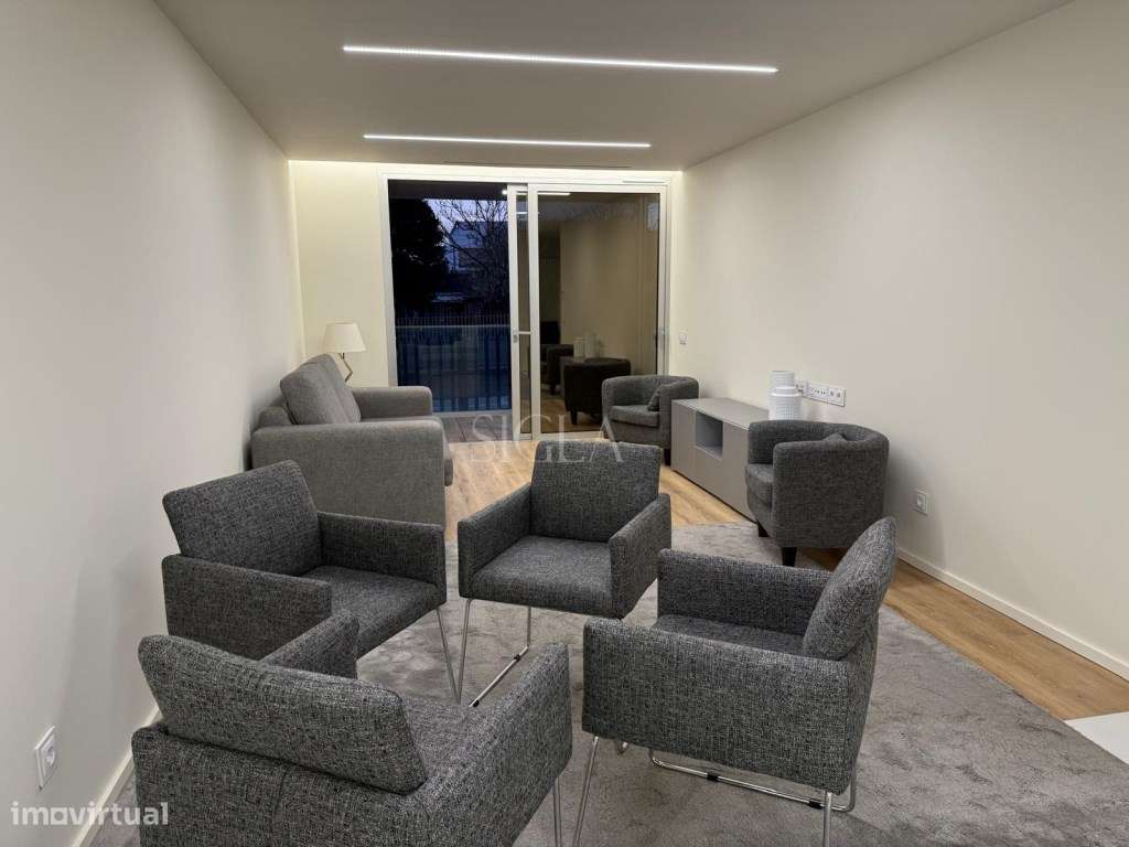 T1 na Praia da Madalena - Grande imagem: 2/20