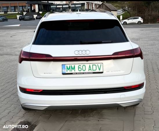 Audi e-tron 55 quattro advanced - 10