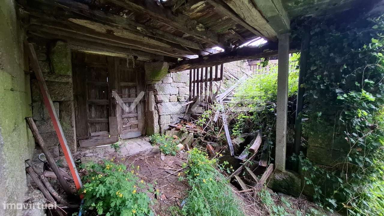 Moradia para Restaurar T0 Venda em Agrela e Serafão,Fafe - Grande imagem: 5/27