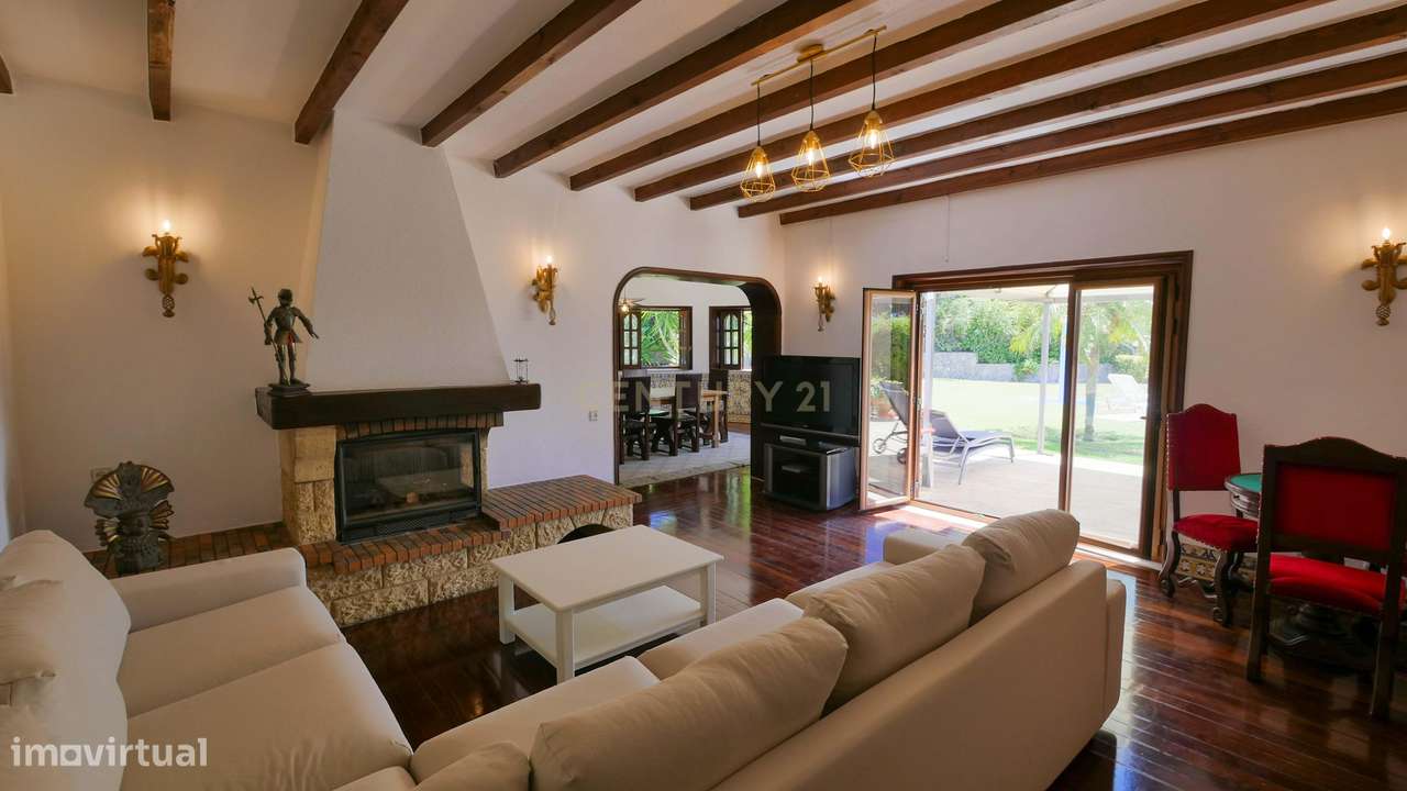 QUINTA EM PALMELA | 7 QUARTOS | 4 CASAS DE BANHO | 3 PISOS-14